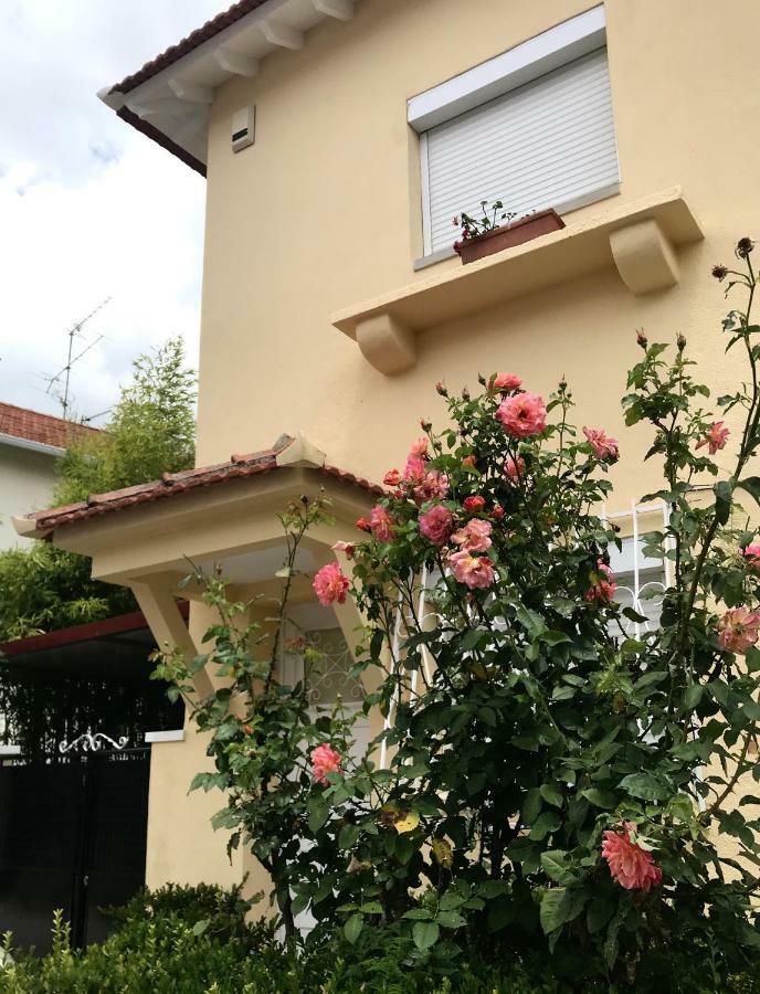 A Casa Do Bairro Villa Lisbon Bagian luar foto